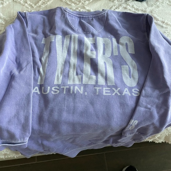 TYLERS sweatshirt - Picture 3 of 3